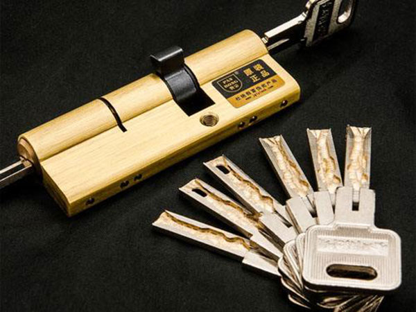 路北24小时上门开锁公司